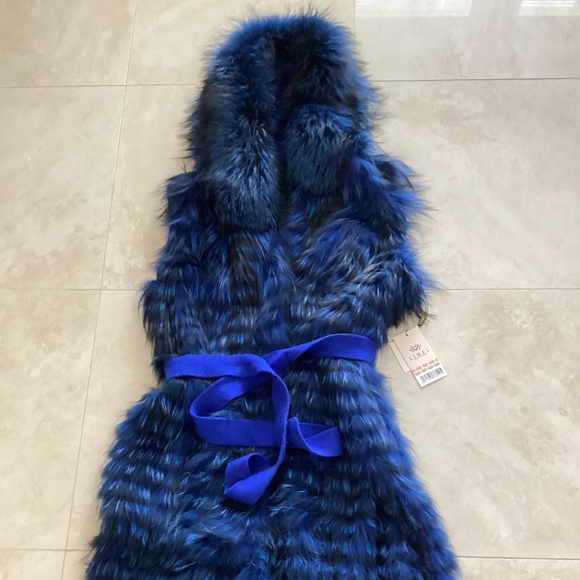 Gorgeous Real Silver Fox Fur Dyed Royal Blue Long Vest with Hood and Belt NWT - Picture 14 of 15